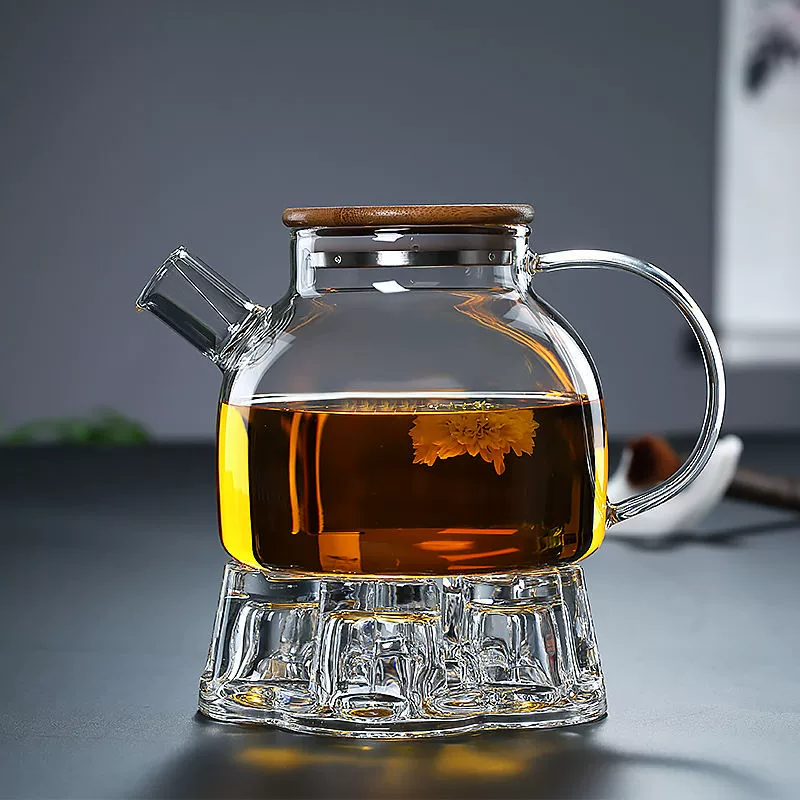 Виды заварок. Стеклянный чайник с чаем. Стеклянный чайник для плиты. Фруктовый чай в стеклянном чайнике. Чайник стеклянный заварочный с бамбуковой крышкой.